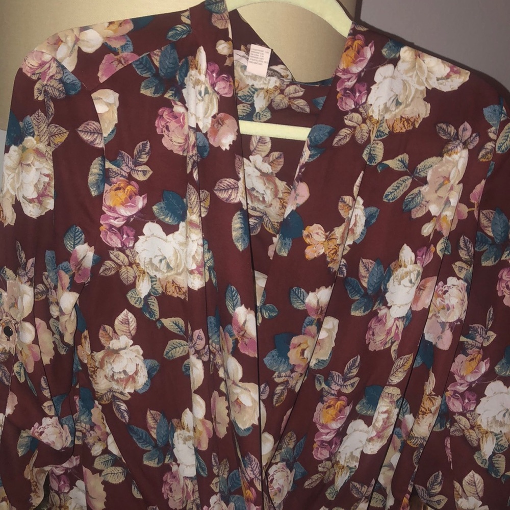 Blouse - Picture 2 of 4